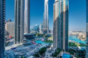 Amazing 2BR Burj Kalifa View