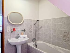 Maisons de vacances Villa Ludi YourHostHelper : photos des chambres
