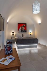 Argys Luxury Caves