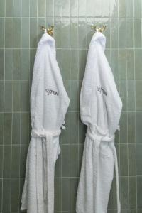 St-Ten Stone Built Village