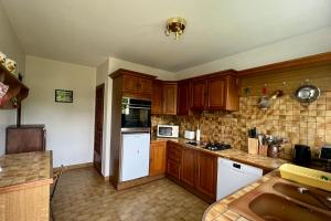 Villas Maison familiale 10 p, a pied des plages de Port-Blanc : photos des chambres