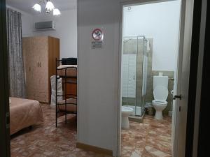 Camera Quadrupla con Bagno Privato