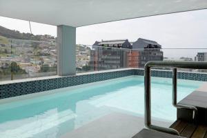 Naalia - The Sentinel