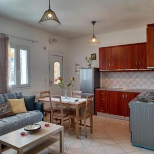 Eleonas Apartment 2, Lygia