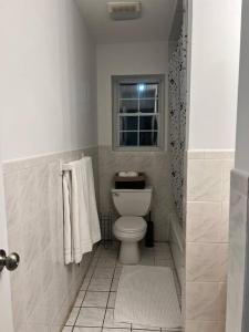 2 Kings Bedroom,2 Bath, 7mins from EWRNYC