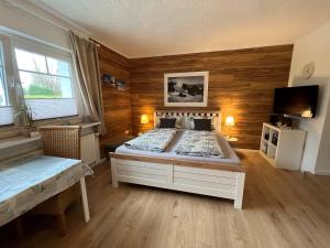 Appartement 1 mit Küche und neuem Bad, frisch saniert
