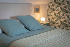 B&B / Chambres d'hotes LES OLIVANIES : photos des chambres
