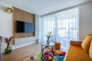 MyFlat Wave Olive Apartment