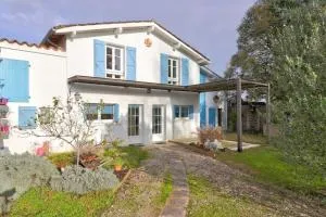 Les Buillens, Gîte à Lavaur 81500 - Teyssode