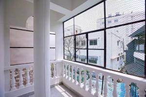 Luxury Room @ Banjarahills Near Care hospitals