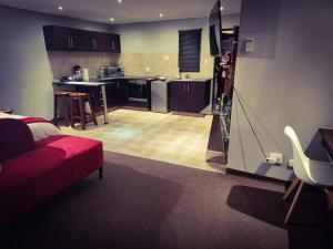 Bains Game Lodge Skys Overnight