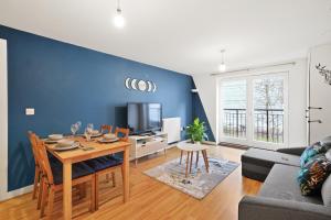 Sleeps 5 Spacious Apartment in Bishop Stortford Town