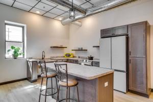 Step-Free Cashton Apartment: Steps to Downtown!