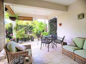 Tropical Maison Pereybere