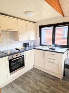 Beaver 1 HuntersMoon-warminster-Wiltshire