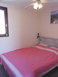 APPT 2 PIECES MEZZANINE 28M2 + TERRASSE 10M2 REF 4038