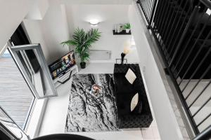 Duplex Penthouse Apartment - Birmingham City Centre - Secure Parking - Terrace - Top Rated - 1401M