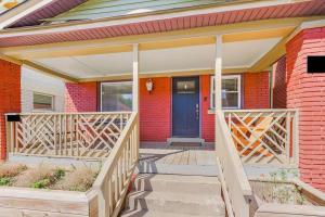 Modern Comfort in Historic Charm: 4BR KC Retreat