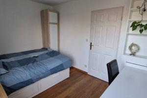 Maisons de vacances Maison cosy-JO24 a Voisins-le-Bx : photos des chambres