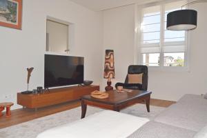 La Pause du Savoir Albigeois - Garage - Climatisation - Centre ville