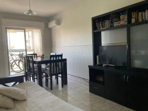 Dpto para 4 , con 2 camas dobles - Strutture non classificate a Buenos Aires