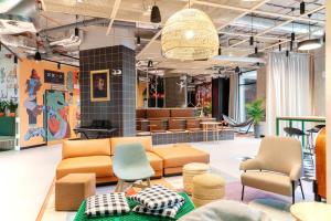 Chillout Dorm Warszawa by BookingHost