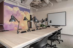 Chillout Dorm Warszawa by BookingHost