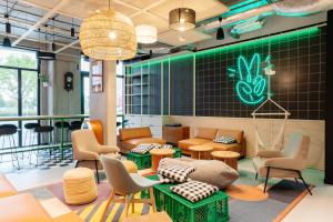 Chillout Dorm Warszawa by BookingHost