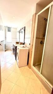 Duomo- Stazione Centrale - Self Check-in In Center