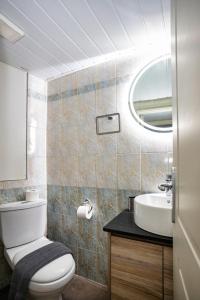 Quaint Coastal Lofts