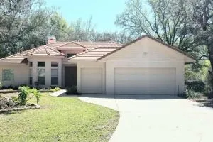 Black Diamond Beauty with Concierge Service - Hernando