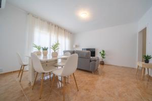 HomeHolidaysRentals Sampai - Costa Barcelona