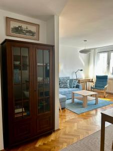 Old Town 2-Bedroom Apartment Sienny Market Square by Stayly