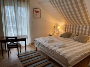 Maisons de vacances La Falaise Bleue - Vue mer - Plage a pied : photos des chambres