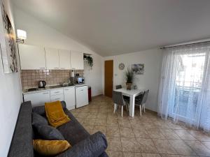 Studio Apartman Luka