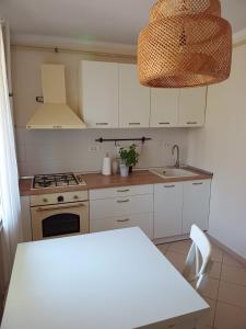 Ariana Apartment - 3hvězdičkové hotely ve městě Temešvár