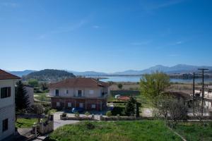 Lake House Ioannina