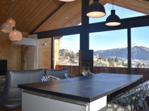 Chalet individuel plein sud avec suites parentales, garage et équipements modernes – 8 pers. max - FR-1-580-111
