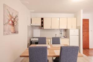 Viva - 2 bedroom apt in city centar