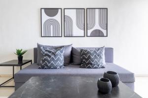 SummerVibes Penthouse Varkiza