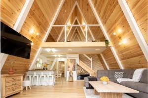 Valhalla Cabins AFrames with hot tubs & sauna