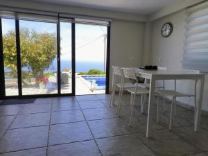 Apartamentos Guayonje Costa