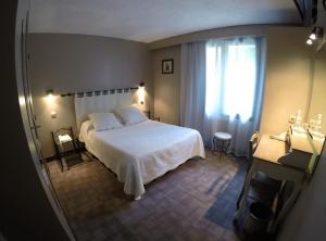 Hotels Noemys Gradignan - ex Cit'Hotel Le Chalet Lyrique : photos des chambres