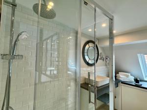 Appart'hotels Les Suites de l'Enclos - L'Enclos de l'Eveche : photos des chambres