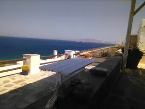 Sea View Tinos Apartment - Lichnaftia