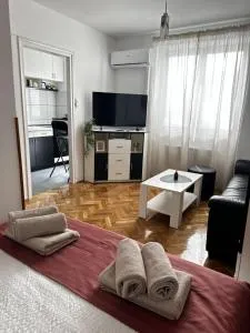 Studio apartman Lynx - Mukinje