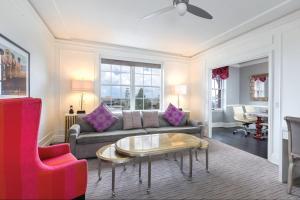 Inn at the Park: San Diego Suites