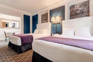 Inn at the Park: San Diego Suites