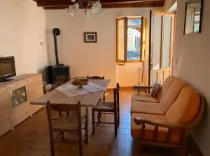 Casa vacanza a Forno di Valstrona con terrazzo e giardino - Valstrona