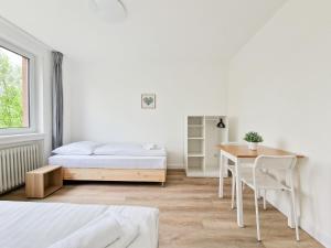 Tolstov Apartments - Monteurwohnungen - 3 Schlafzimmer - Küche - Balkon - Waschmaschine - 25 Min zur Messe DUS